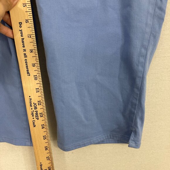 NWT Chico’s Pull-On Capri Pants Blue Size 14 Stretch Cotton Blend Casual - Picture 7 of 9